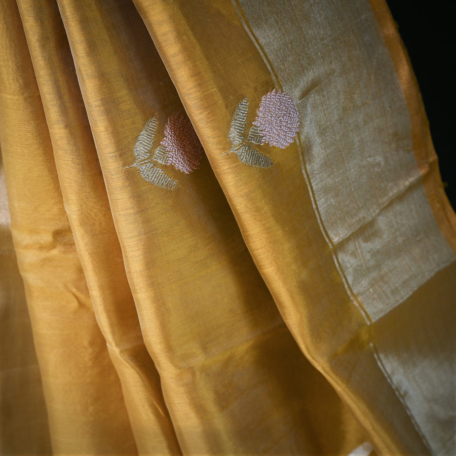 Kanak Pushpa